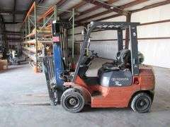 TOYOTA FORKLIFT MDL 7FGU25 S/N 80495