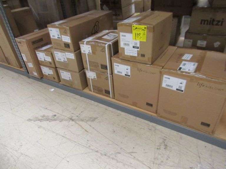 LOT OF APPROX. (2) HINKLEY FORGE WALL PENDANTS #12070BK, (2) HINKLEY BEALE WALL PENDANTS #83772BK, (2) HINKLEY JUNIPER 3-LIGHT WALL/BATH #85003LCB, (2) HINKLEY RYDEN WALL SCONCE #37852HB-LL, (1) HINKLEY LANTERN #2004DS, (1) HINKLEY 3-LIGHT WALL/BATH LIGHT #850138K & (1) CAPITAL LIGHT PENDANT #450381XW