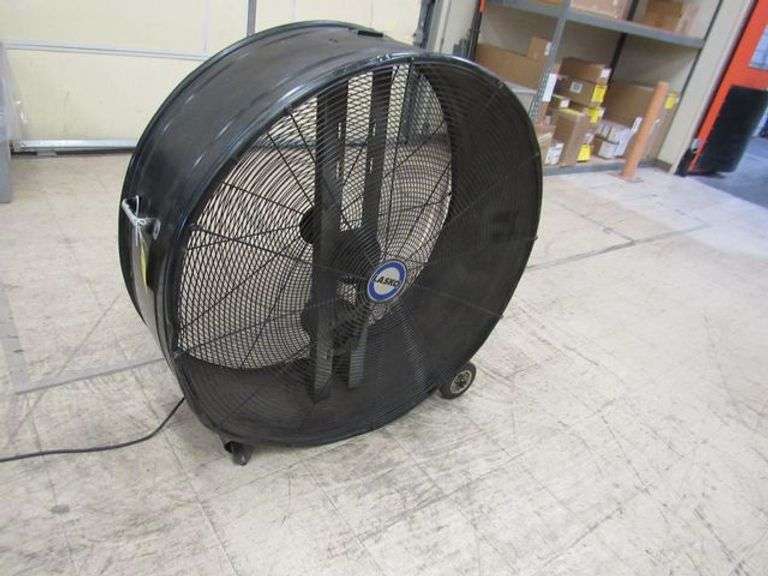 LASKO PORTABLE 42" WAREHOUSE FAN, 115V