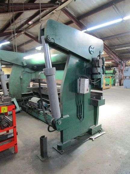 ACCURPRESS PRESS BRAKE MDL. 725012, S/N 936, 250 TON CAPACITY, 12' BED LENGTH, 220V, 60 HZ, 3-PHASE, W/UNICORN I CONTROLS