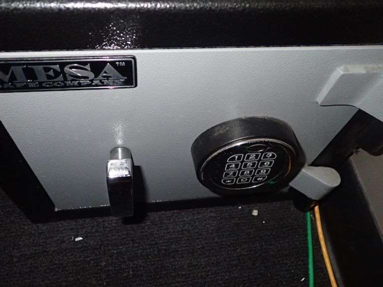 Mesa Digital Safe