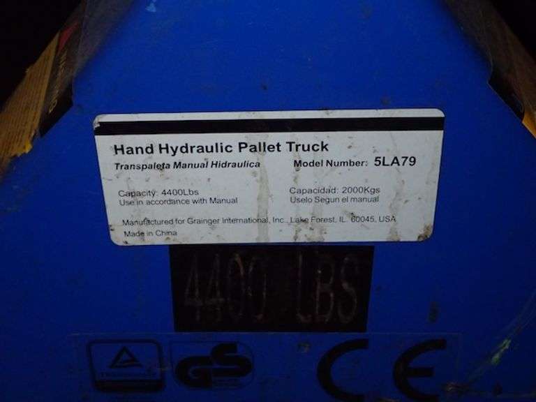 Grainger Pallet Jack 4400 LBS. Capacity Model 5LA79