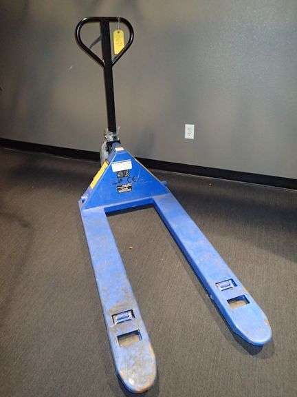 Grainger Pallet Jack 4400 LBS. Capacity Model 5LA79