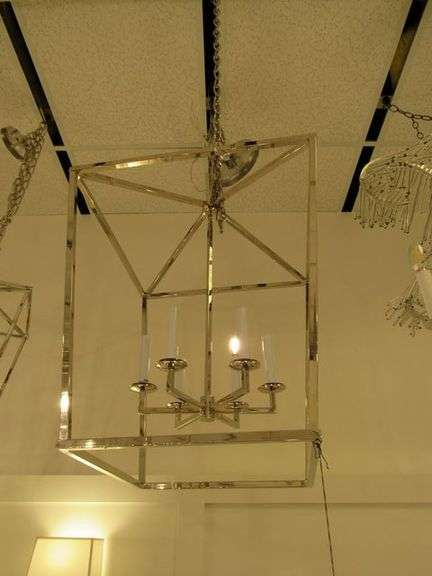 CHANDELIER OR PENDANT AS SHOWN * REFER TO PHOTOS * BUYER RESPONSIBLE FOR REMOVAL - BRING TOOLS AND LADDER AS ITEMS ARE CEILING MOUNTED 12'-14' CEILING HEIGHT*