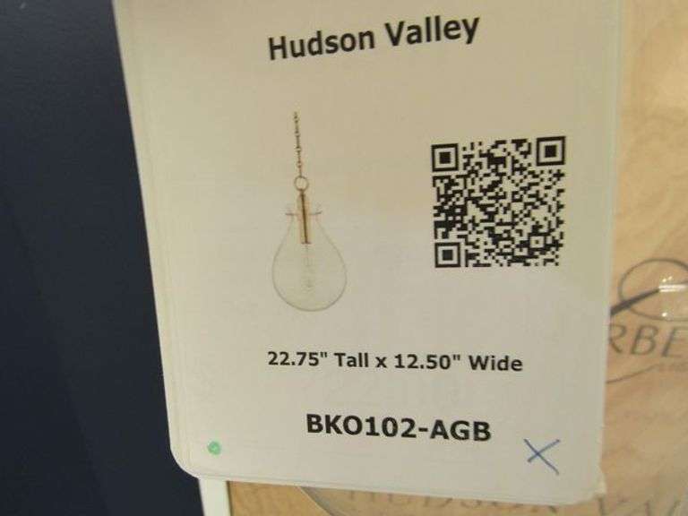 CHANDELIER OR PENDANT AS SHOWN * REFER TO PHOTOS * BUYER RESPONSIBLE FOR REMOVAL - BRING TOOLS AND LADDER AS ITEMS ARE CEILING MOUNTED 12'-14' CEILING HEIGHT*