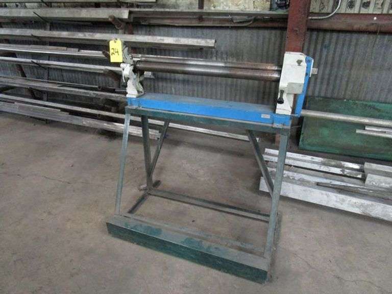 SLIP ROLL #W01-1.5X915, S/N C17110546, NO OTHER INFO