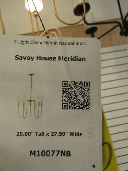 CHANDELIER OR PENDANT AS SHOWN * REFER TO PHOTOS * BUYER RESPONSIBLE FOR REMOVAL - BRING TOOLS AND LADDER AS ITEMS ARE CEILING MOUNTED 12'-14' CEILING HEIGHT*