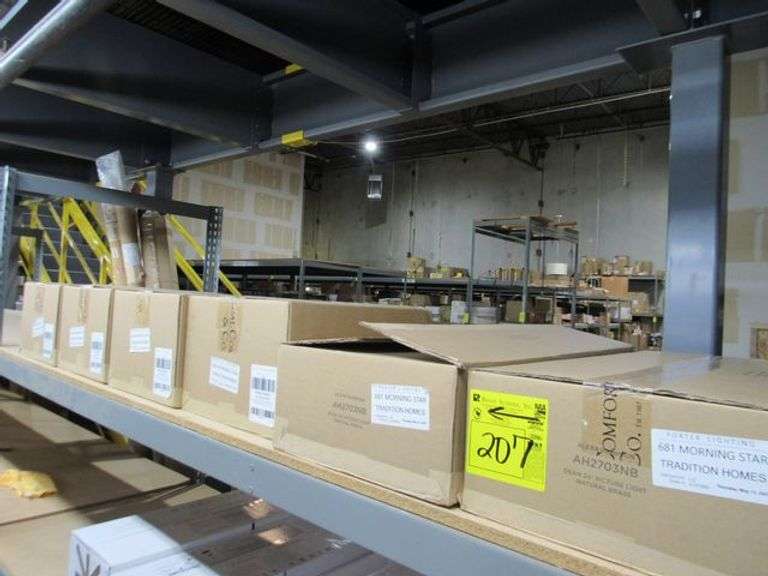 LOT OF (4) VISUAL COMFORT BRYANT SCONCE #TOB2022BZ-WG & (2) VISUAL COMFORT DEAN 24" PICTURE LIGHTS #AH2703NB