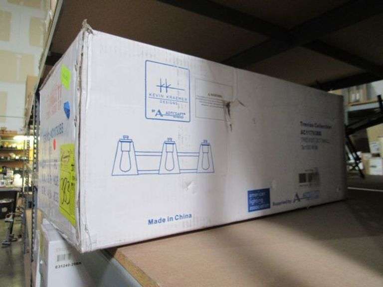 LOT OF APPROX. (8) BOXES, ART CRAFT LYNDON COLLECTION VANITY LIGHTS, SIENNA COLLECTION WALL MOUNTS, CRYSTAL W/CHROME PUN, TRUEISO COLLECTION VANITY LIGHTS, CLEAR GLOBE