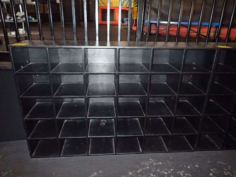 30 Compartment Cubby Storage Unit 6' X 1'2" X 4'