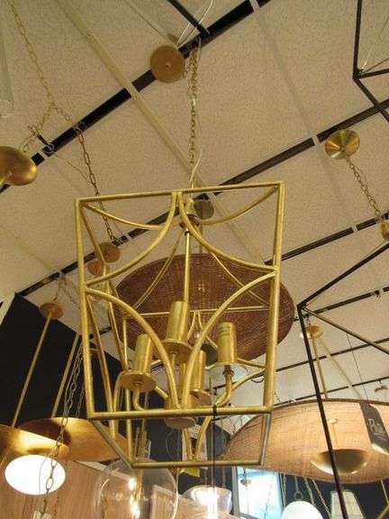 CHANDELIER OR PENDANT AS SHOWN * REFER TO PHOTOS * BUYER RESPONSIBLE FOR REMOVAL - BRING TOOLS AND LADDER AS ITEMS ARE CEILING MOUNTED 12'-14' CEILING HEIGHT*
