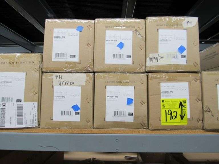 LOT OF ASSORTED (32) BOXES OF VISUAL COMFORT/GENERATION LIGHTING PRODUCTS, (10) TRAVERSE MIRAGE WH #14916RD-15, (1) 5-LIGHT ISLAND PENDANT #6690305-778, (1) LARGE 1-LIGHT OUTDOOR WALL PENDANT #8837401-12, (2) 4-LIGHT WALL/BATH #4457104-112, (3) 3-LIGHT WALL/BATH SCONCE #4420903-05, (1) LED WALL/BATH #45040935-112, (2) 1-LIGHT MINI PENDANTS #6177101EN3-848, (7) 4-LIGHT WALL/BATH SCONCE #4420904-112, ETC.