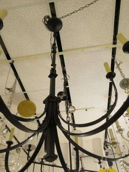 CHANDELIER OR PENDANT AS SHOWN * REFER TO PHOTOS * BUYER RESPONSIBLE FOR REMOVAL - BRING TOOLS AND LADDER AS ITEMS ARE CEILING MOUNTED 12'-14' CEILING HEIGHT*
