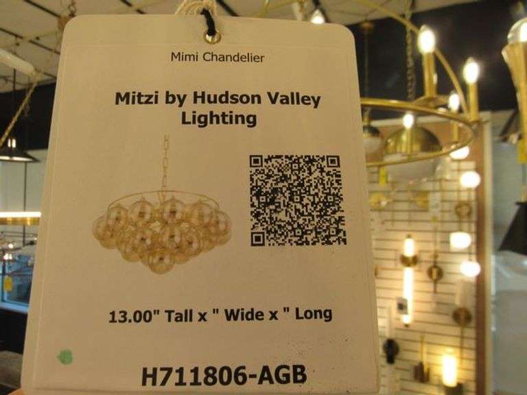 CHANDELIER OR PENDANT AS SHOWN * REFER TO PHOTOS * BUYER RESPONSIBLE FOR REMOVAL - BRING TOOLS AND LADDER AS ITEMS ARE CEILING MOUNTED 12'-14' CEILING HEIGHT*