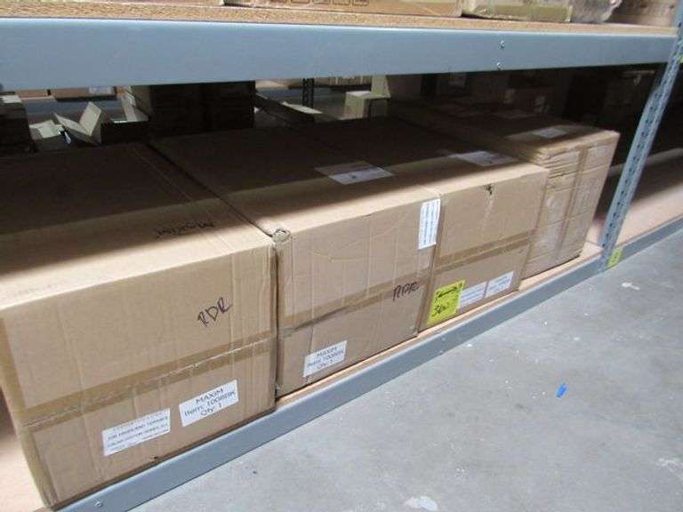 LOT OF APPROX. (4) BOXES MAXIM 3-EIZ CANDELABRA 40W POST LIGHT