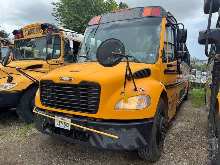 2014 Thomas Freightliner School Bus VIN 4UZABRDTXECFP9560