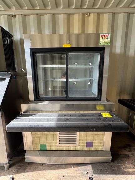 2011 MOD-U-SERVE MCT-FT3 MODULAR COUNTER W/ ATLAS METAL WCPT-3 REFRIGERATED PASS THROUGH DISPLAY CASE