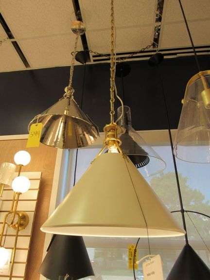 CHANDELIER OR PENDANT AS SHOWN * REFER TO PHOTOS * BUYER RESPONSIBLE FOR REMOVAL - BRING TOOLS AND LADDER AS ITEMS ARE CEILING MOUNTED 12'-14' CEILING HEIGHT*