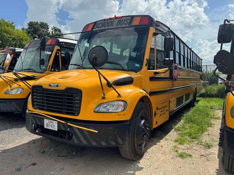 2015 Thomas Freightliner School Bus VIN 4UZABRDT9FCGF2625