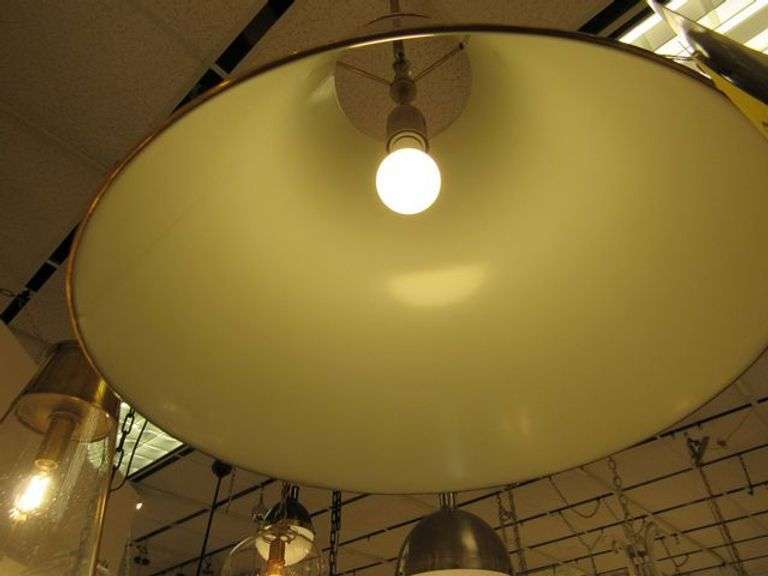 CHANDELIER OR PENDANT AS SHOWN * REFER TO PHOTOS * BUYER RESPONSIBLE FOR REMOVAL - BRING TOOLS AND LADDER AS ITEMS ARE CEILING MOUNTED 12'-14' CEILING HEIGHT*
