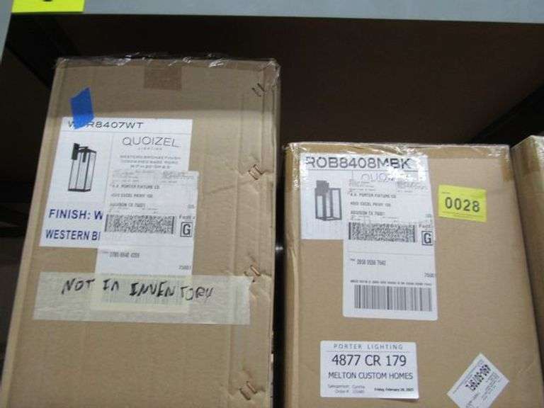 LOT, (8) ASSORTED QUOIZEL ITEMS - (3) WVR8406EK, (1) WVR9007EK, (1) QP6740MBK, (2) ROB8408MBK AND (1) WVR8407WT