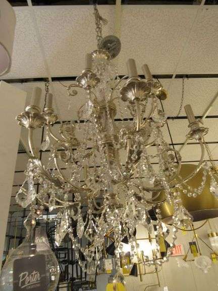 CHANDELIER OR PENDANT AS SHOWN * REFER TO PHOTOS * BUYER RESPONSIBLE FOR REMOVAL - BRING TOOLS AND LADDER AS ITEMS ARE CEILING MOUNTED 12'-14' CEILING HEIGHT*
