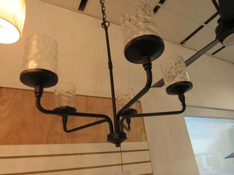 CHANDELIER OR PENDANT AS SHOWN * REFER TO PHOTOS * BUYER RESPONSIBLE FOR REMOVAL - BRING TOOLS AND LADDER AS ITEMS ARE CEILING MOUNTED 12'-14' CEILING HEIGHT*