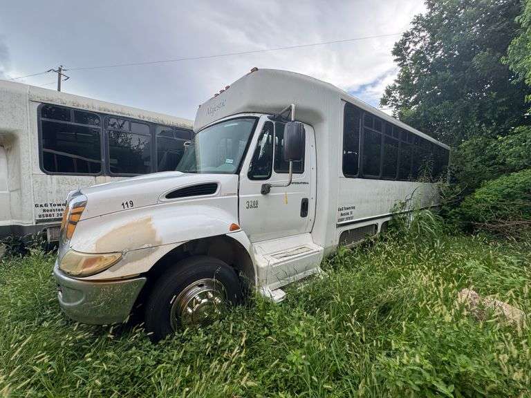 2007 International 320 Aero Elite VIN 1HVBTAAM27H441836