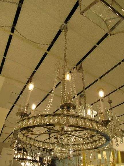CHANDELIER OR PENDANT AS SHOWN * REFER TO PHOTOS * BUYER RESPONSIBLE FOR REMOVAL - BRING TOOLS AND LADDER AS ITEMS ARE CEILING MOUNTED 12'-14' CEILING HEIGHT*
