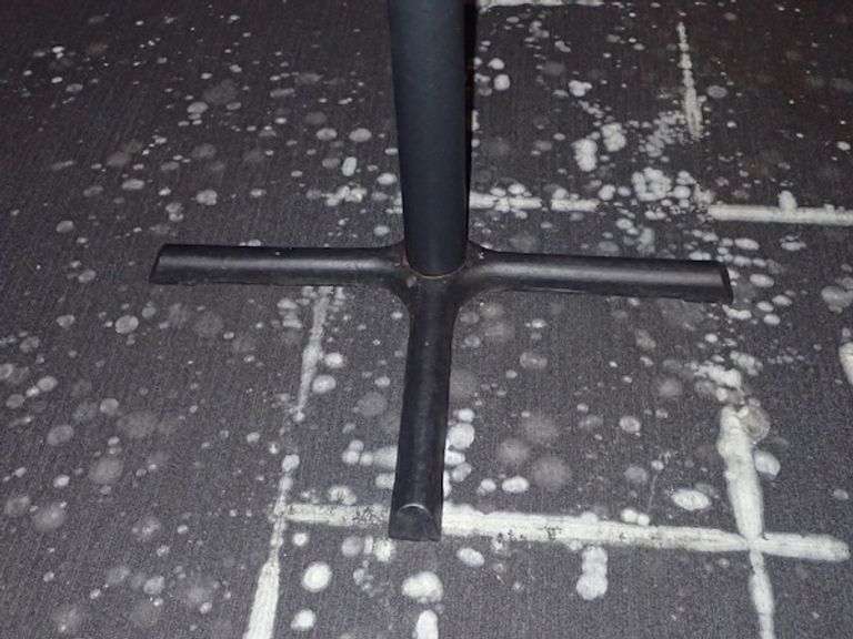 Round Bar Height Table w/ Metal Base and Heavy White Top **sold 2X the money**