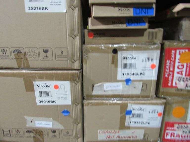 LOT OF APPROX. (16) MAXIM LIGHTING, 60W WALL MOUNT, 60W PENDANTS, 60W CEILING MOUNT, 16W INTEGRATED 7.5 LED FLUSH MOUNT