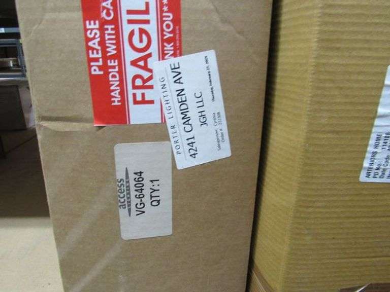 LOT, (1) ASSORTED LIGHTS VG-64064, (1) DM107 AND (1) 82012