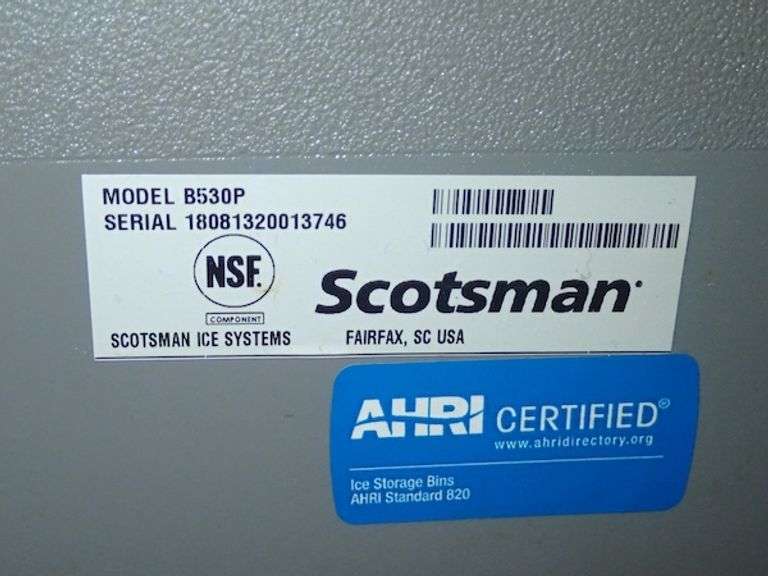 Scotsman Ice Maker and Chest Model B530P