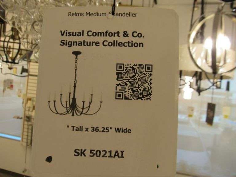 CHANDELIER OR PENDANT AS SHOWN * REFER TO PHOTOS * BUYER RESPONSIBLE FOR REMOVAL - BRING TOOLS AND LADDER AS ITEMS ARE CEILING MOUNTED 12'-14' CEILING HEIGHT*
