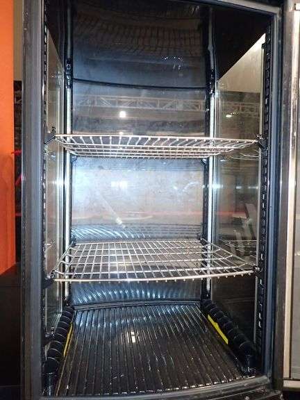 Supreme Refrigerated Display Cabinet  Model SPCTM1-PT
