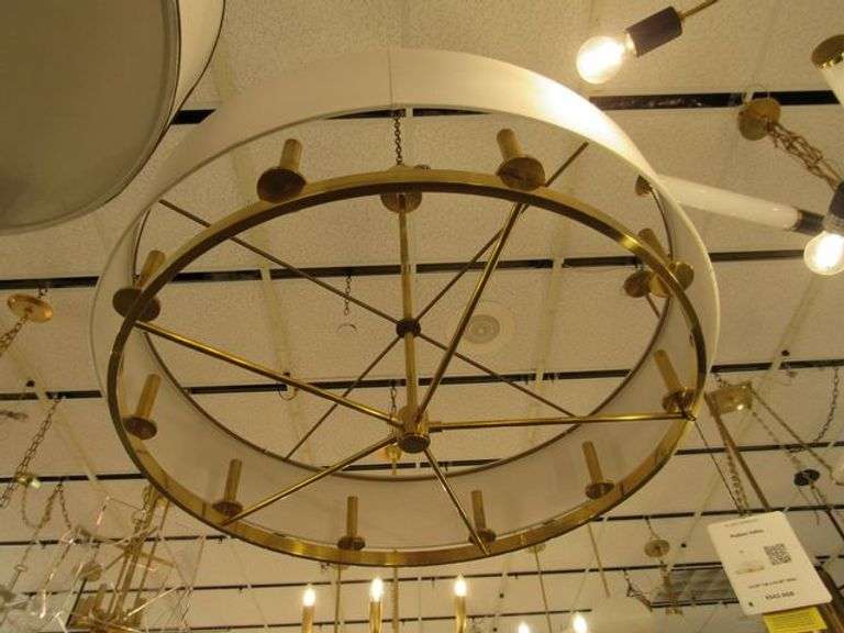 CHANDELIER OR PENDANT AS SHOWN * REFER TO PHOTOS * BUYER RESPONSIBLE FOR REMOVAL - BRING TOOLS AND LADDER AS ITEMS ARE CEILING MOUNTED 12'-14' CEILING HEIGHT*