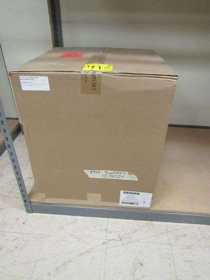 VISUAL COMFORT CADDO MEDIUM LANTERN IN SOFT WHITE & GILD W/CLEAR GLASS #JN5020SW/G-CG