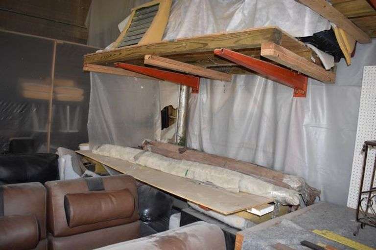 *EMPTY* CANTILEVER RACK - APPROX. 5'W X 4'D X 20'T WITH (8) 4' ADJUSTABLE ARMS *BOLTED TO GROUND - BUYER MUST FLUSH CUT BOLTS TO GROUND* (DELAYED PICKUP)