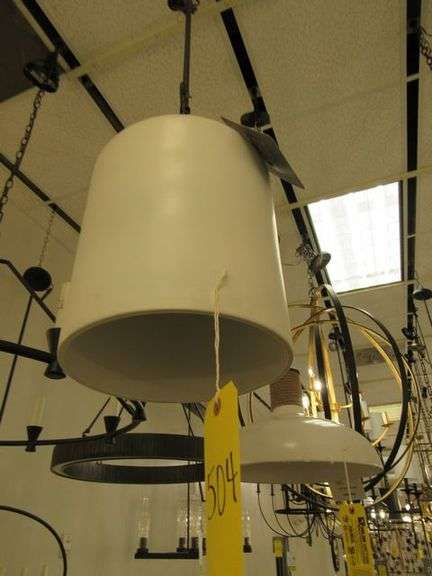 CHANDELIER OR PENDANT AS SHOWN * REFER TO PHOTOS * BUYER RESPONSIBLE FOR REMOVAL - BRING TOOLS AND LADDER AS ITEMS ARE CEILING MOUNTED 12'-14' CEILING HEIGHT*