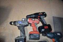 (7) ASSORTED CORDLESS TOOLS, (3) BATTERIES *NO CHARGER*
