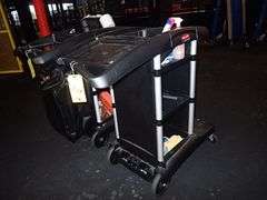 Rubbermaid Rolling Janitorial Cart **sold 2X the money**