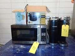 Assorted Kitchen Appliances