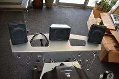 D-BOX HAPTIC MOTION SYSTEM AS SHOWN WITH (1) BUY POWER CPU *NO POWER CORDS*