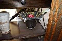 ASSORTED DÉCOR ON SHELF AS SHOWN