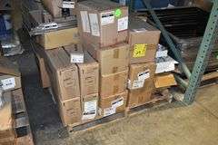 MIXED PALLET INCLUDING CABINET PULLS, TOWEL BARS, KWIKSET KNOBS ETC.