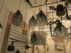 CHANDELIER OR PENDANT AS SHOWN * REFER TO PHOTOS * BUYER RESPONSIBLE FOR REMOVAL - BRING TOOLS AND LADDER AS ITEMS ARE CEILING MOUNTED 12'-14' CEILING HEIGHT*