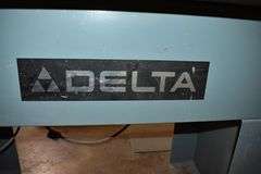 DELTA EDGE SANDER 31-390 S/N 94B35149  *HARDWIRED - BUYER RESPONSIBLE FOR DISCONNECTION AND CAPPING OF ANY EXPOSED WIRES*