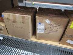 LOT, (2) 3-7700-3-89 AND (1) 4-LIGHT M80045MBK AND ASSORTED GLASS AS SHOWN