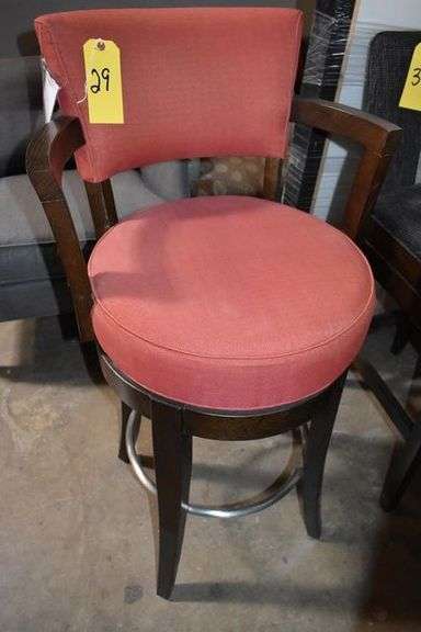 UPHOLSTERED SWIVELING BAR STOOL