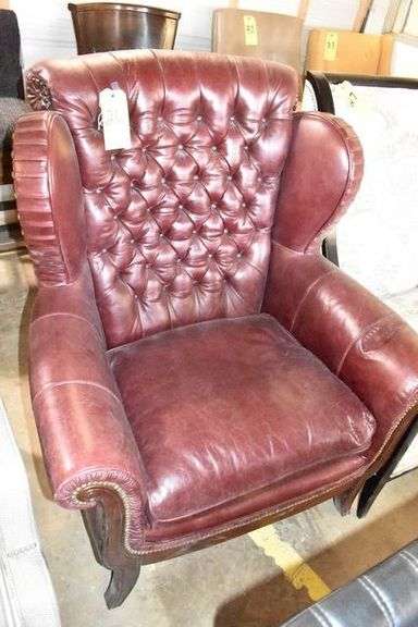 TUFTED VINYL WING BACK CHAIR WITH WOOD LEGS
